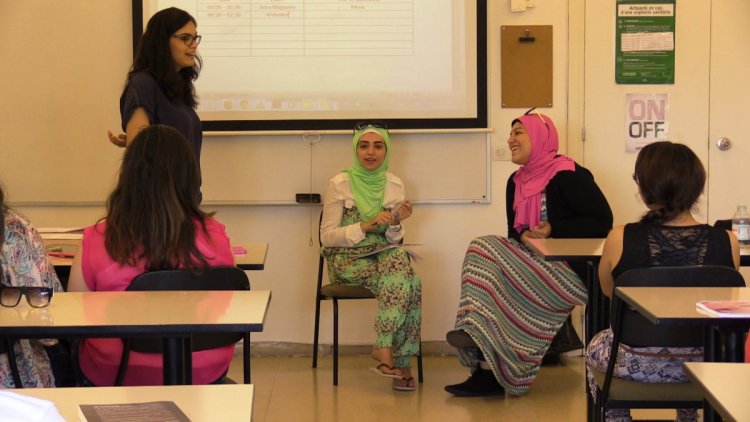 Estudiantes egipcios de la Arab Academy 