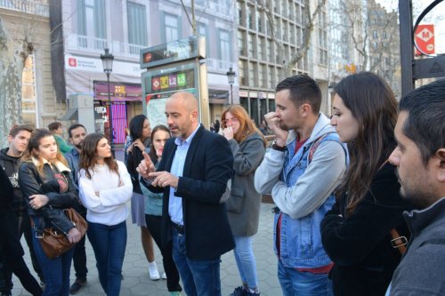 Los alumnos del Máster en Periodismo de Viajes hicieron una ruta por Barcelona