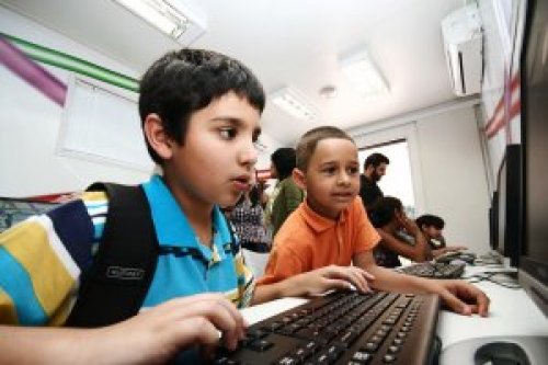 Niños ordenador.jpg